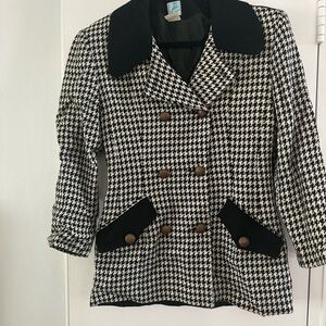 Vintage Women's Black & White Houndstooth Double-Breasted Coat